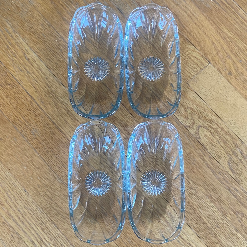 Set of 4 Vintage Anchor Hocking Clear Glass Serving Dishes